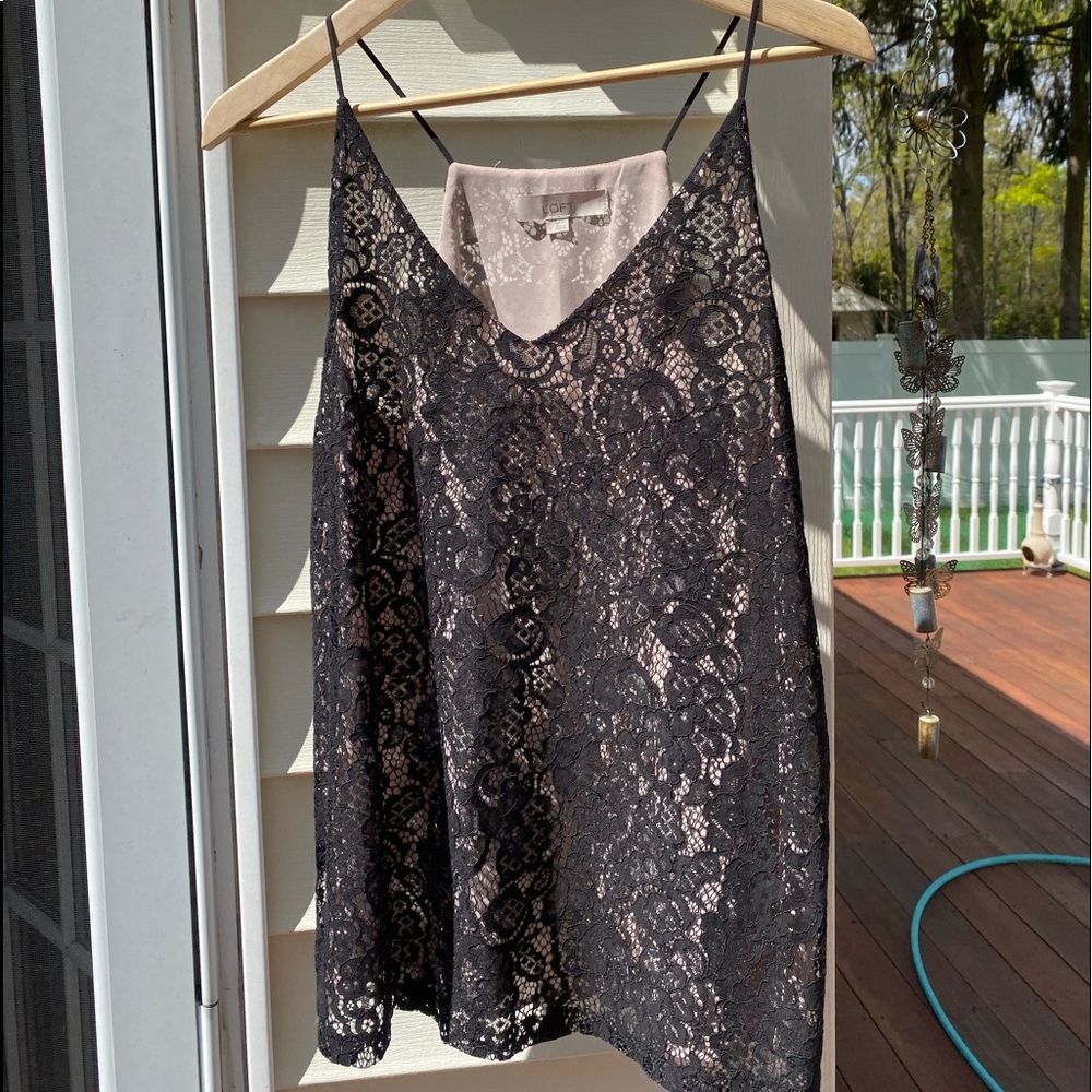 Loft lace tank top L